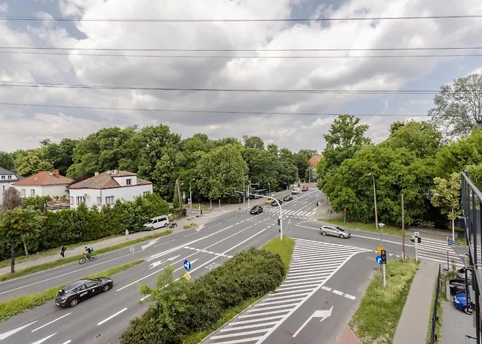 Luksusowy Very Berry W Poznaniu Z Trzema Sypialniami By Renters Познань