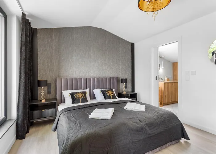 Апартаменты Luksusowy Very Berry W Poznaniu Z Trzema Sypialniami By Renters