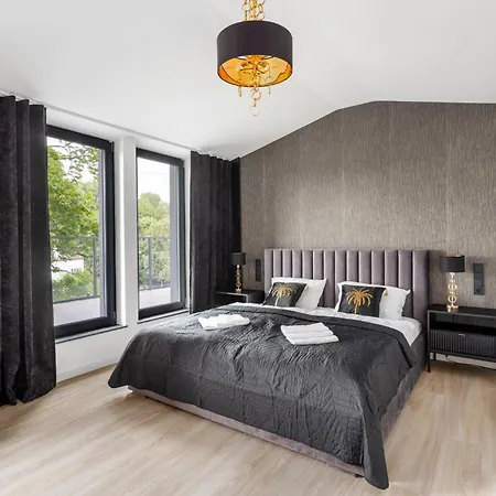 Appartamento Luksusowy Very Berry W Poznaniu Z Trzema Sypialniami By Renters *